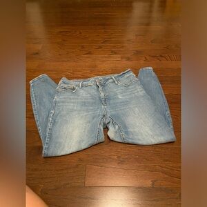 Light wash old navy jeans